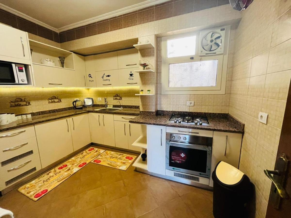 3bd In A Family House With Garden View El Cairo